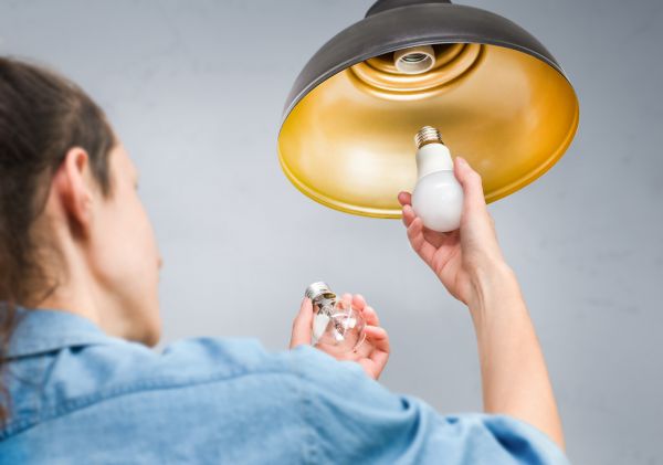 Light Bulb Replacement in Modesto