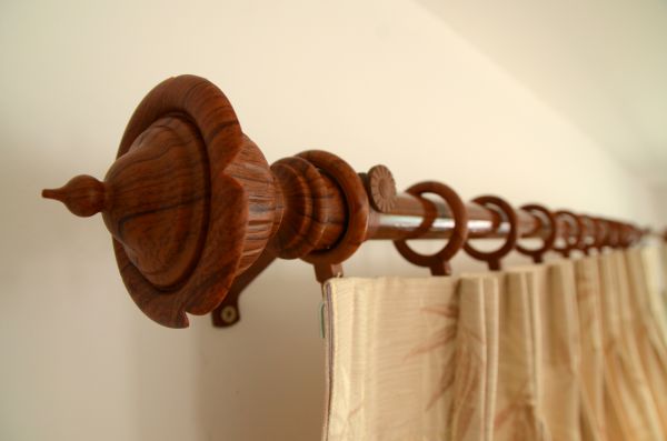 Curtain Rod Mounting in Modesto