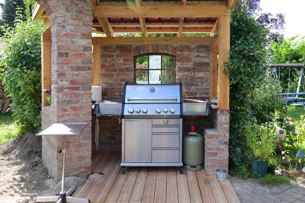 Propane Grill Assembly in Modesto