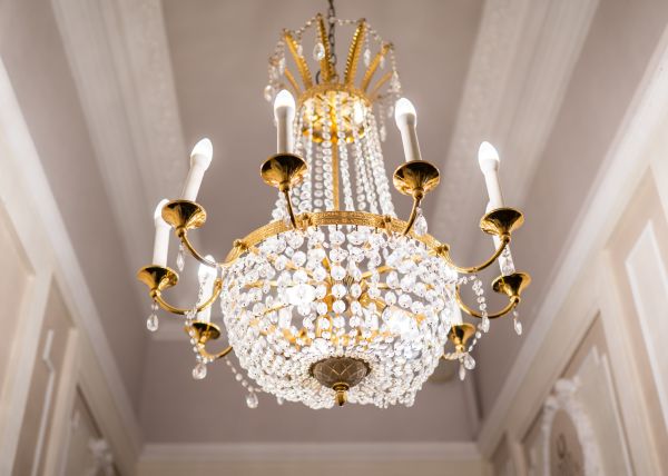 Chandelier Light Replacement in Modesto