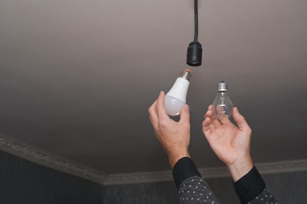 Light Bulbs Replacement in Modesto