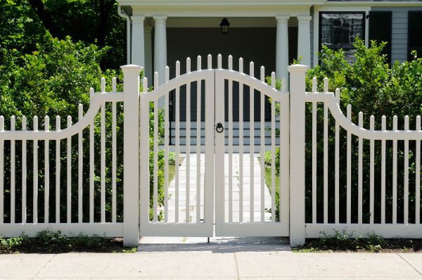 Gate Hinge Replacement in Modesto